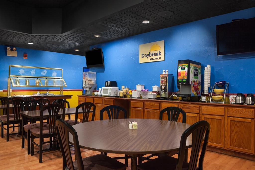 Days Inn Chillicothe Экстерьер фото